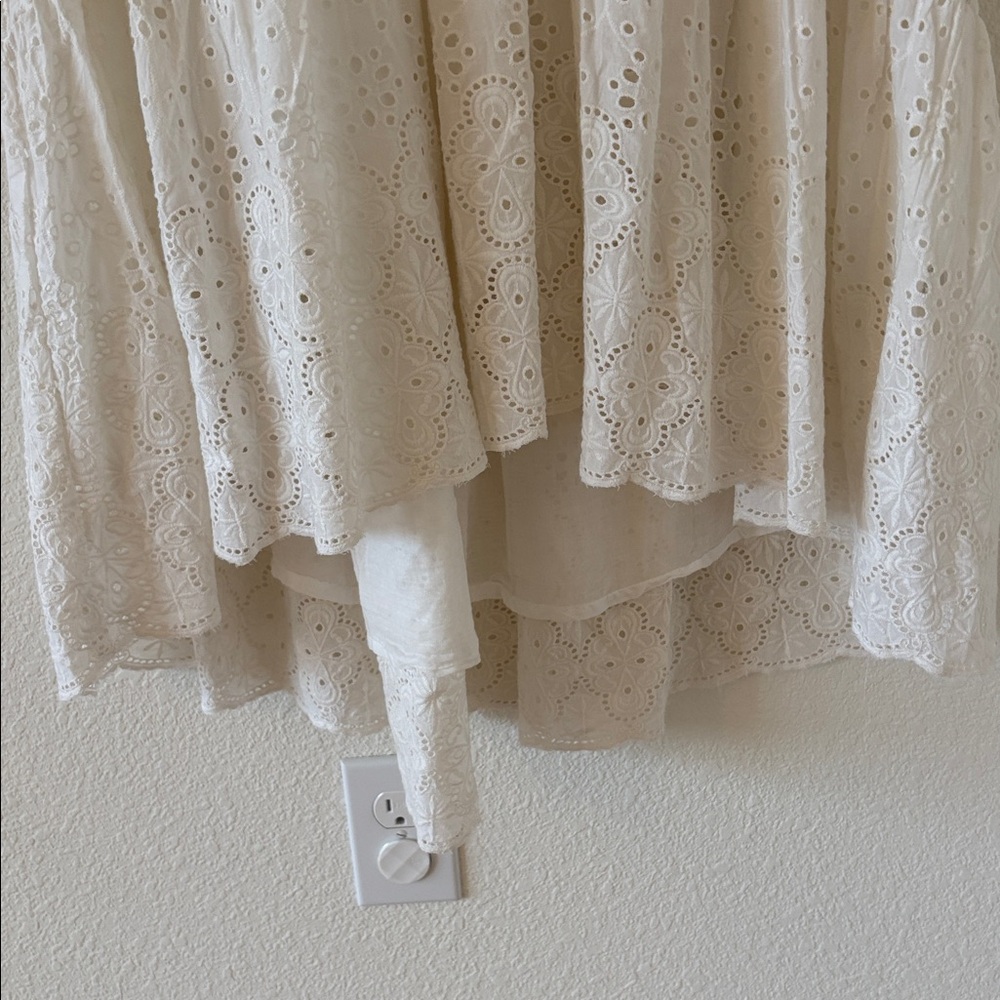 Sundance White Eyelet Dress Size Medium - Picture 3 of 10